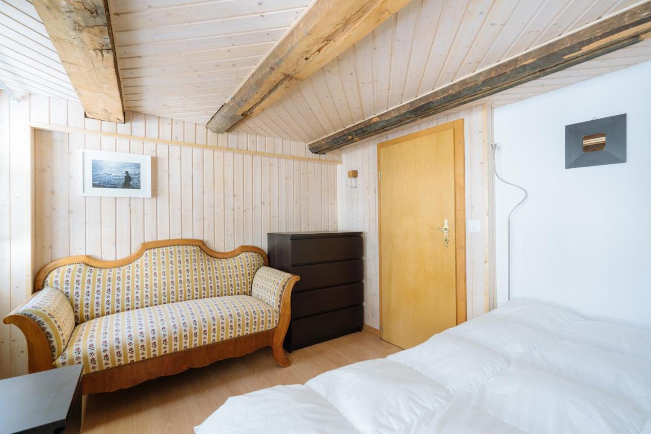 Charming Swiss Chalet アンデルマット エクステリア 写真
